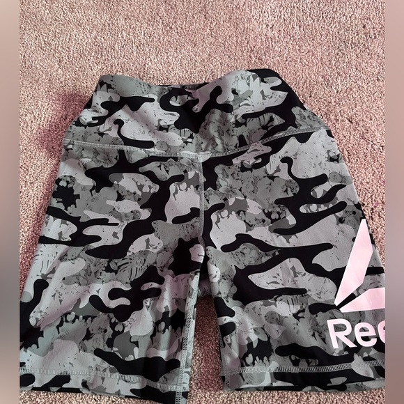 Reebok biker shorts - Picture 3 of 6